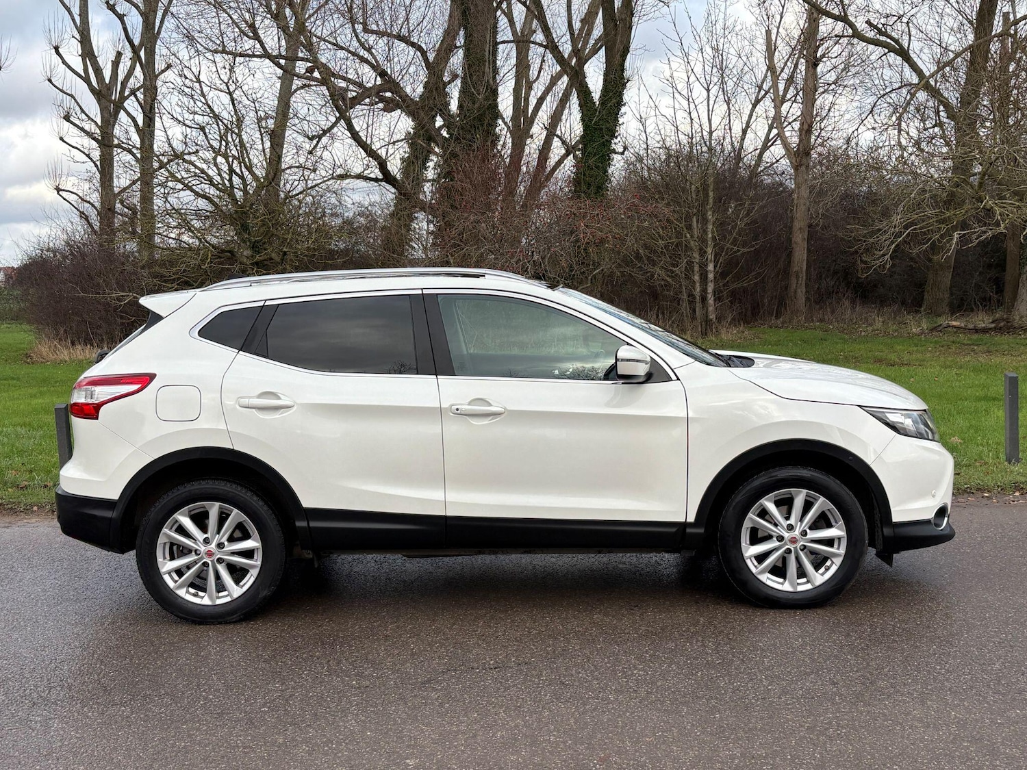 Used Nissan Qashqai 2014 for sale - 76899014: Photo 2