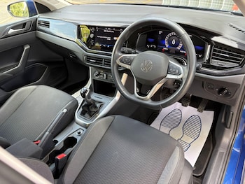 Used Volkswagen Polo 2024 for sale - 79374353: Photo