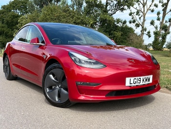 2019 (19) - (Dual Motor) Performance Auto 4WDE 4dr (Performance Upgrade)