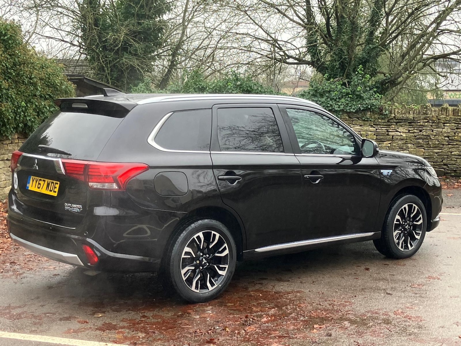Used Mitsubishi Outlander 2017 for sale - 76731748: Photo 11