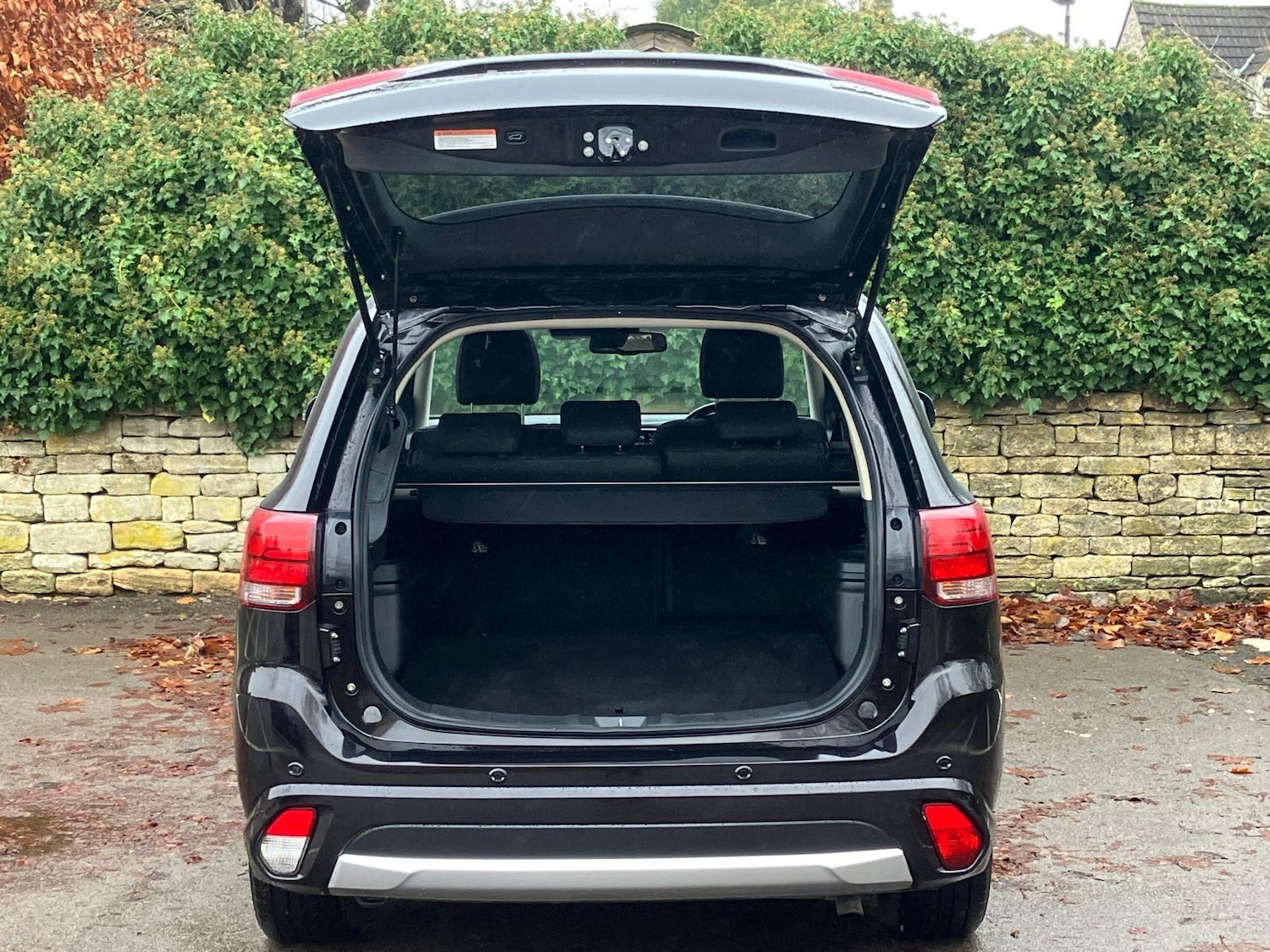 Used Mitsubishi Outlander 2017 for sale - 76731748: Photo 17