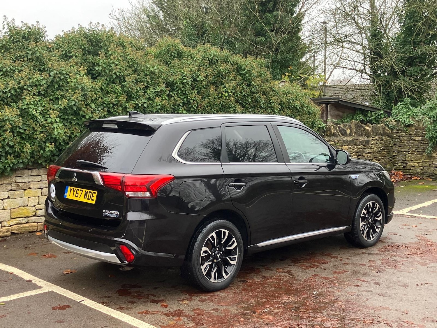 Used Mitsubishi Outlander 2017 for sale - 76731748: Photo 9