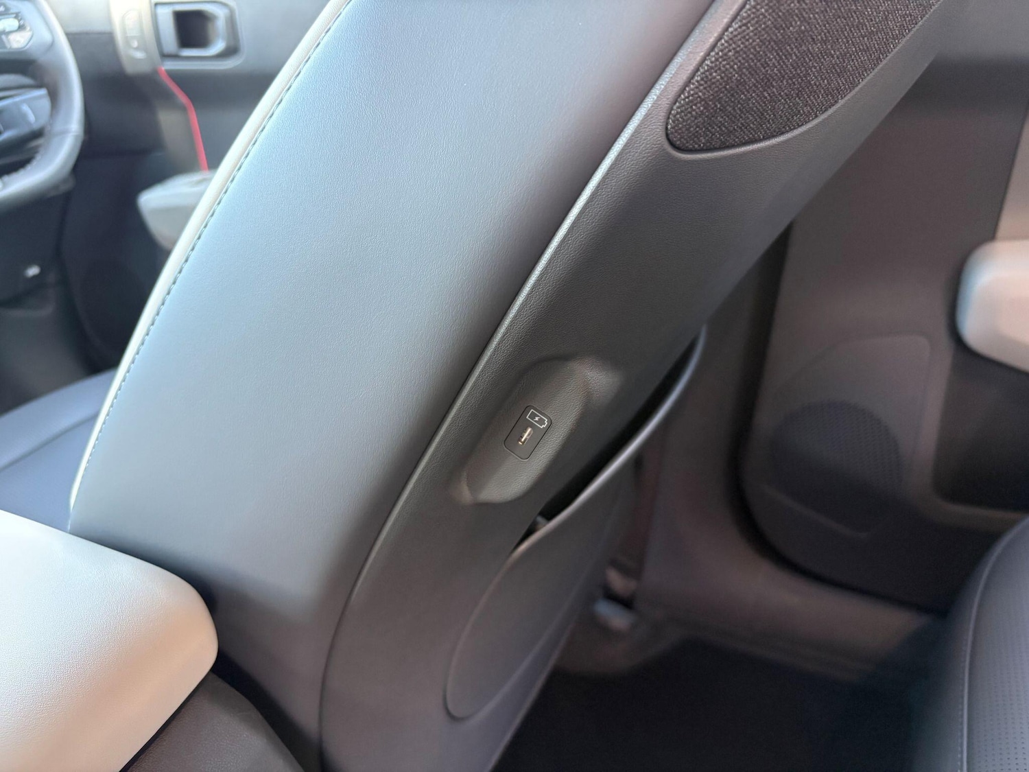 Used Kia EV3 2025 for sale - 76975429: Photo 32