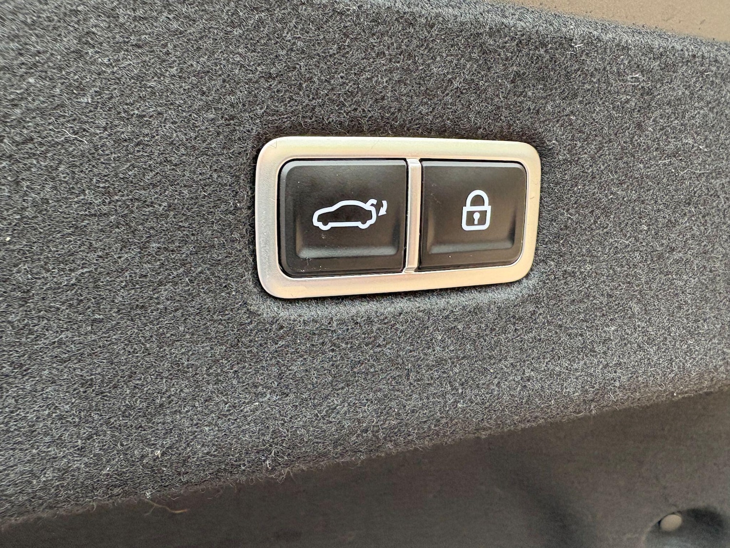 Used Hyundai IONIQ 6 2023 for sale - 76832471: Photo 31