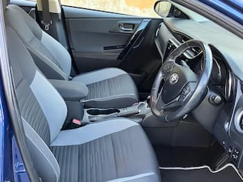 Used Toyota Auris 2018 for sale - 79836388: Photo