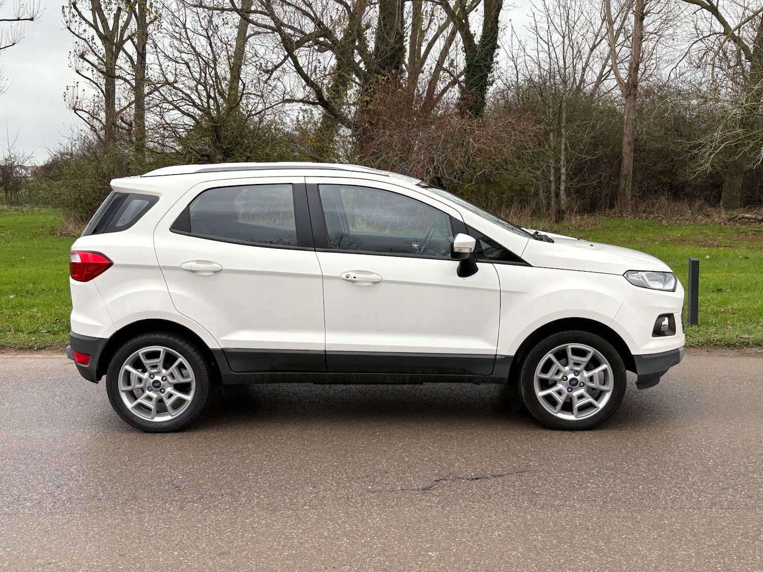 Used Ford Ecosport 2017 for sale - 76832146: Photo 2
