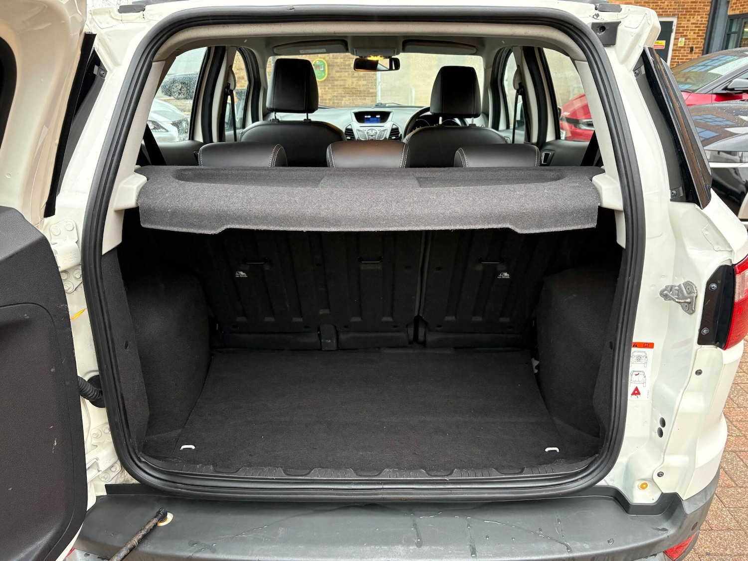 Used Ford Ecosport 2017 for sale - 76832146: Photo 25