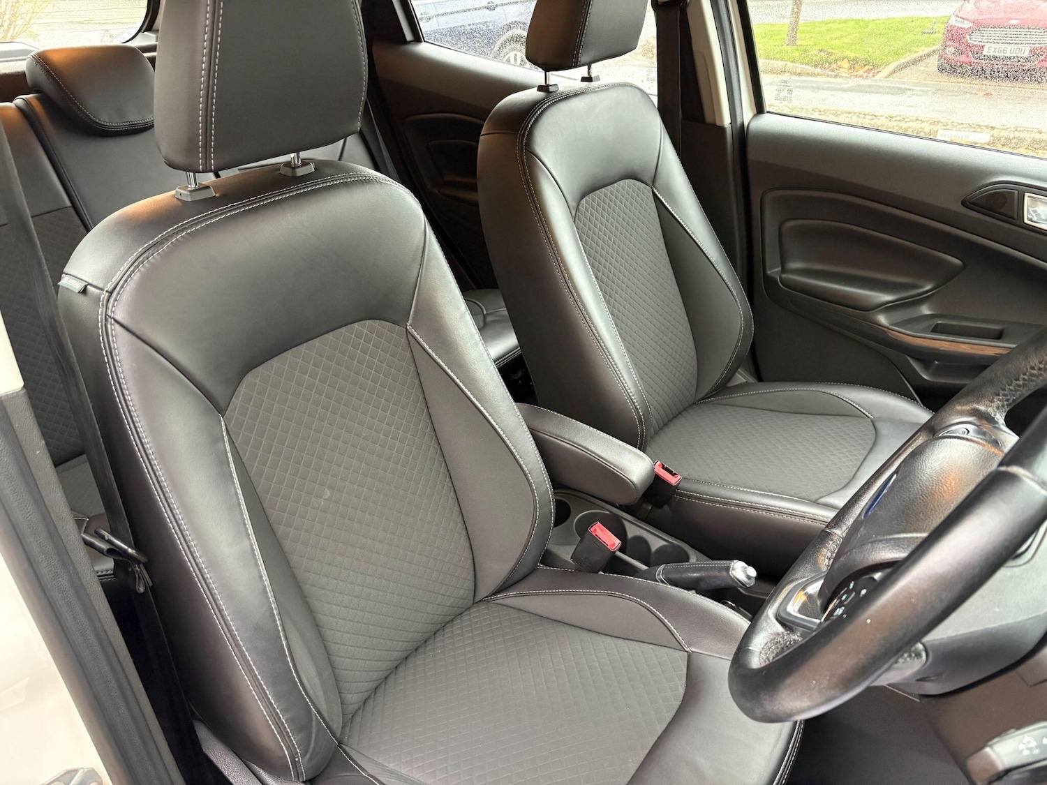 Used Ford Ecosport 2017 for sale - 76685528: Photo 16