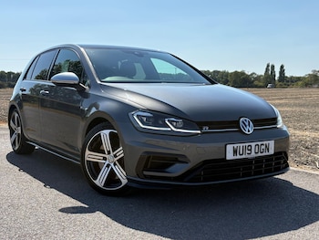 Used Volkswagen Golf 2019 for sale - 79508739: Photo