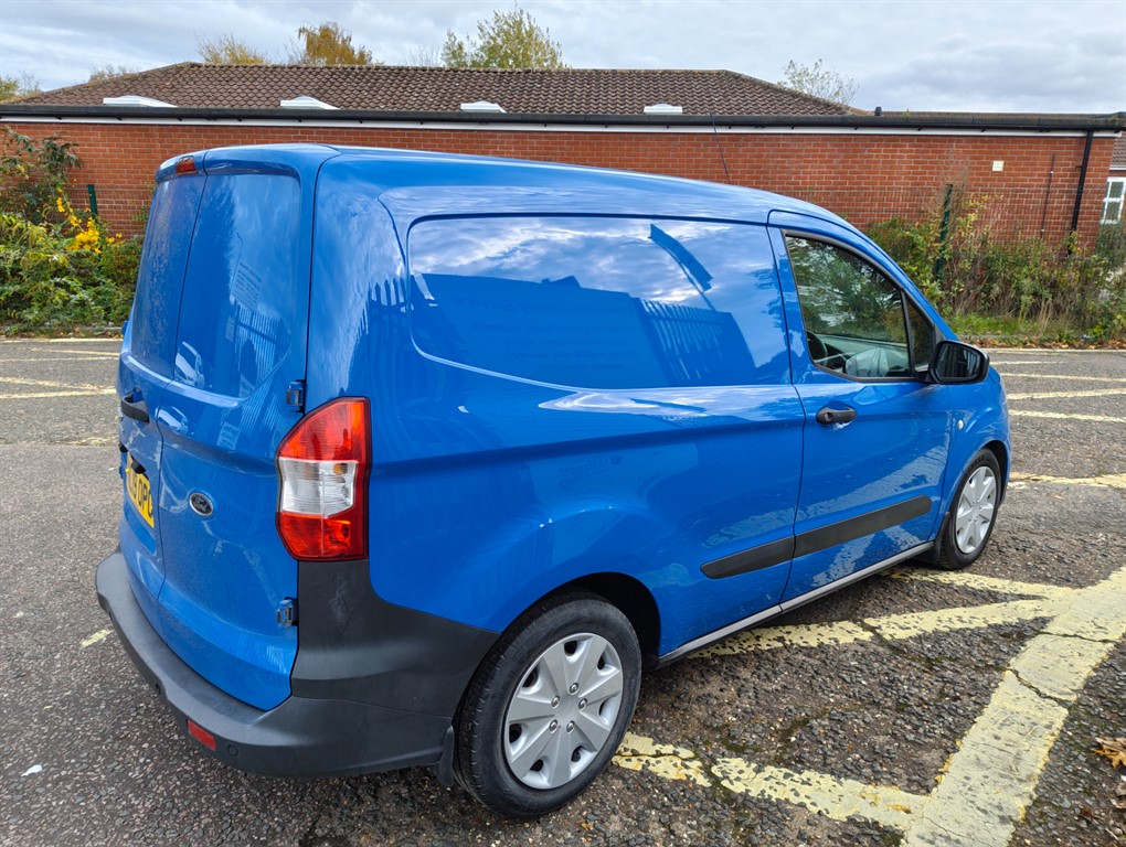 Used Ford Transit Courier 2019 for sale - 76067245: Photo 5