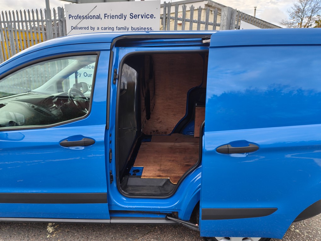 Used Ford Transit Courier 2019 for sale - 76067245: Photo 7