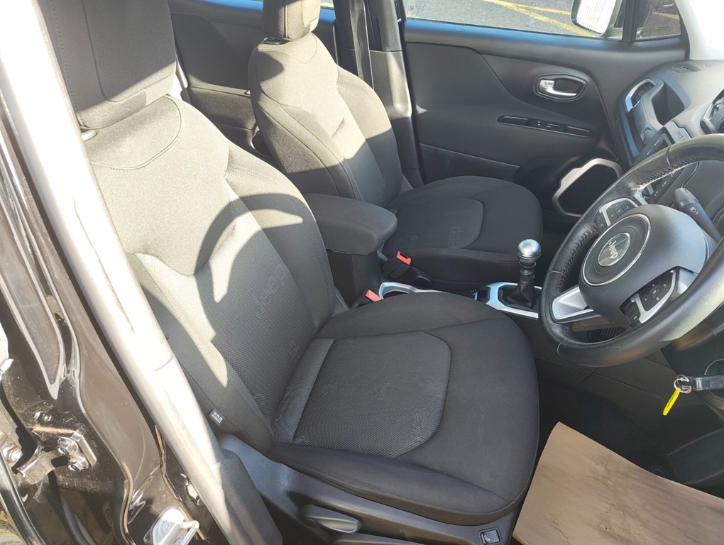 Used Jeep Renegade 2016 for sale - 77225423: Photo 9