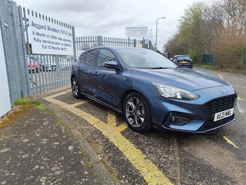 Used Ford Focus 2021 for sale - 77975713: Photo