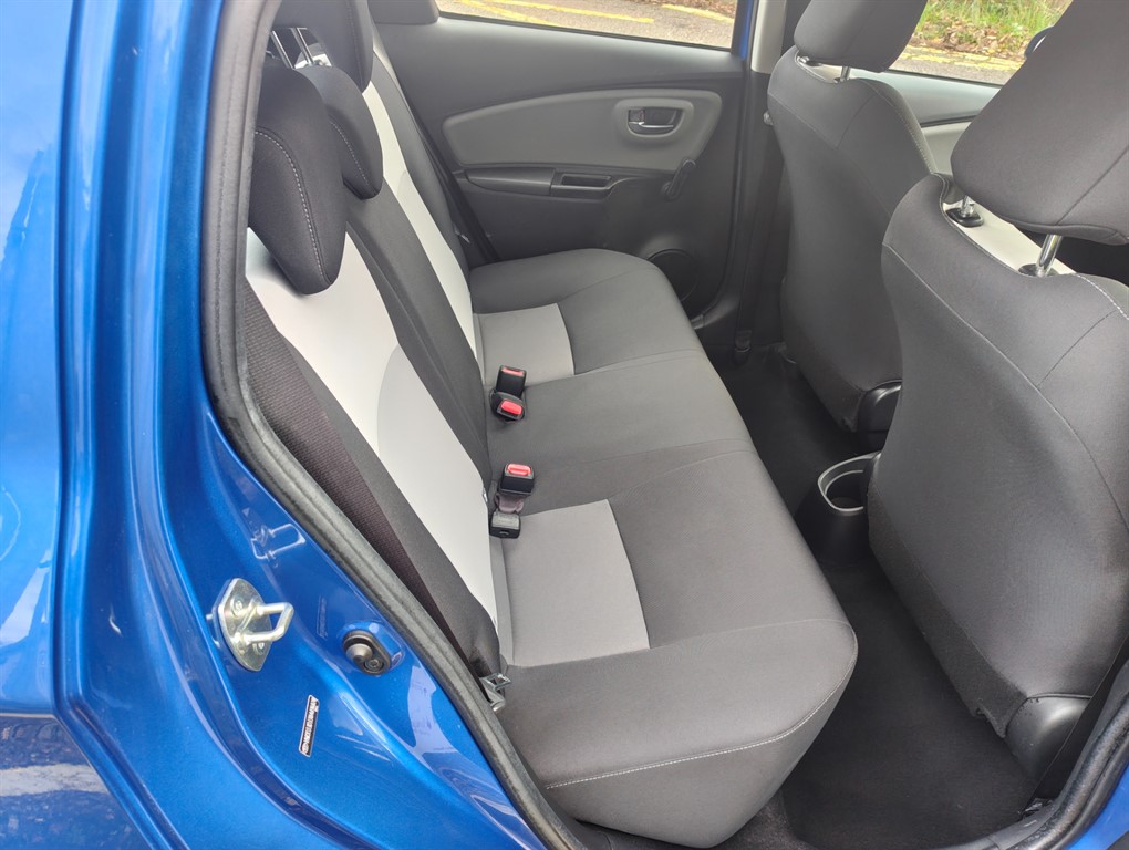 Used Toyota Yaris 2017 for sale - 76894971: Photo 7