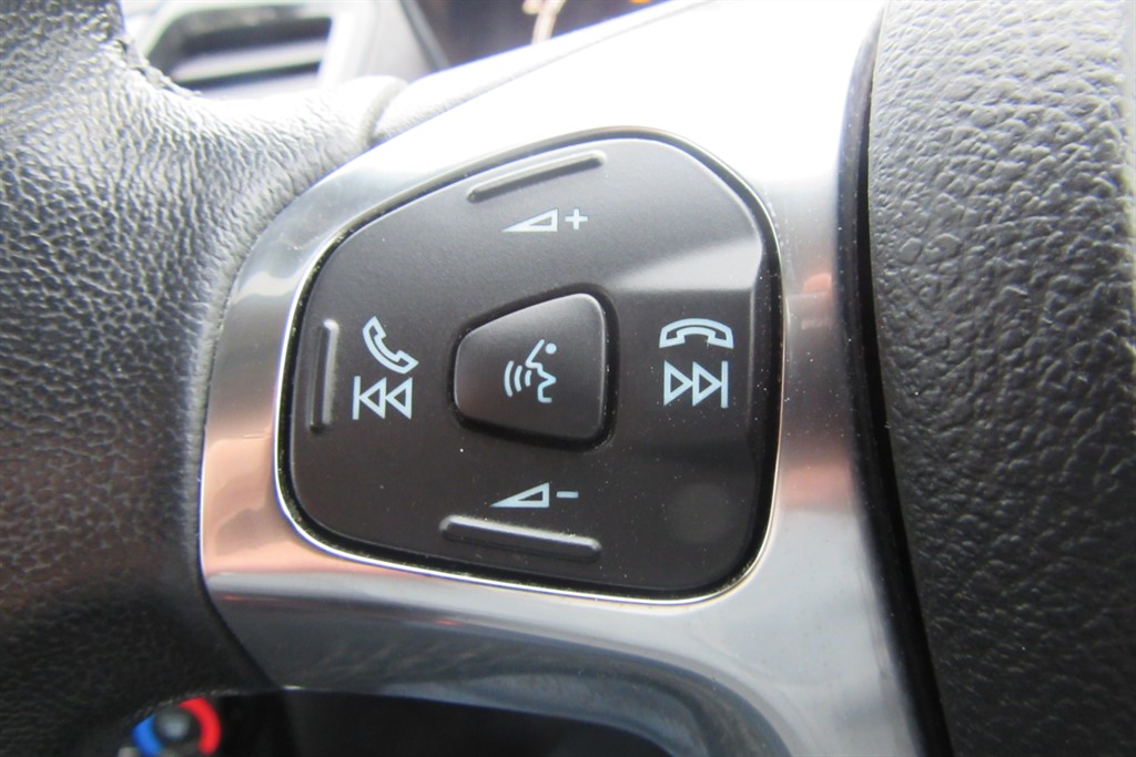 Used Ford Fiesta 2016 for sale - 77641011: Photo 13