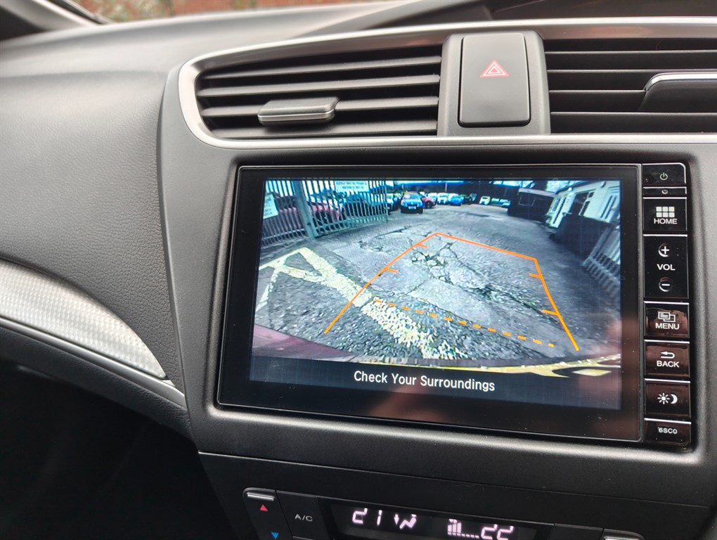 Used Honda Civic 2016 for sale - 76796703: Photo 15