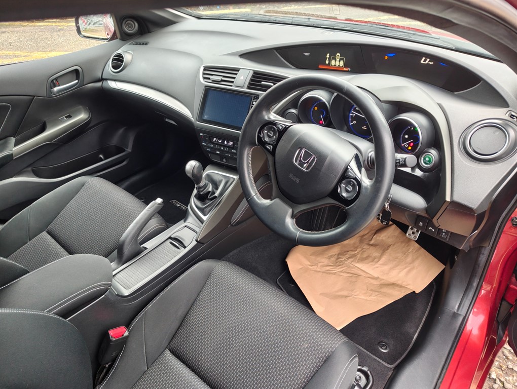 Used Honda Civic 2016 for sale - 76796703: Photo 8