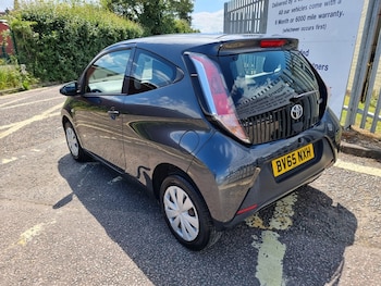 Used Toyota AYGO 2015 for sale - 75570360: Photo