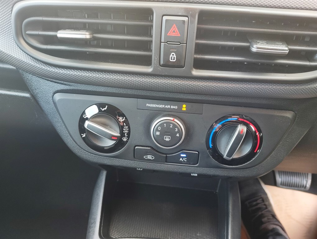 Used Hyundai i10 2024 for sale - 77127722: Photo 14