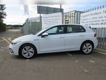 Used Volkswagen Golf 2020 for sale - 76037939: Photo