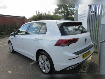 Used Volkswagen Golf 2020 for sale - 76037939: Photo