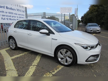 Used Volkswagen Golf 2020 for sale - 76037939: Photo