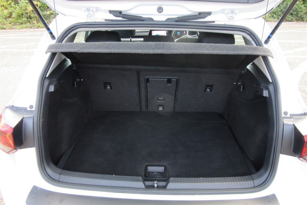 Used Volkswagen Golf 2020 for sale - 76037939: Photo 7