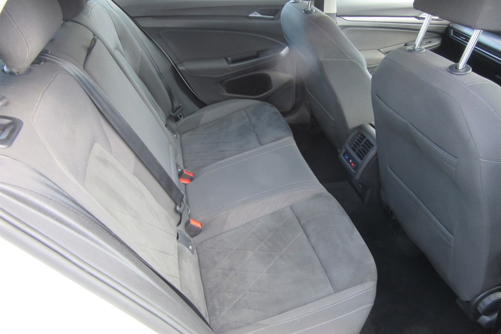 Used Volkswagen Golf 2020 for sale - 76037939: Photo 8