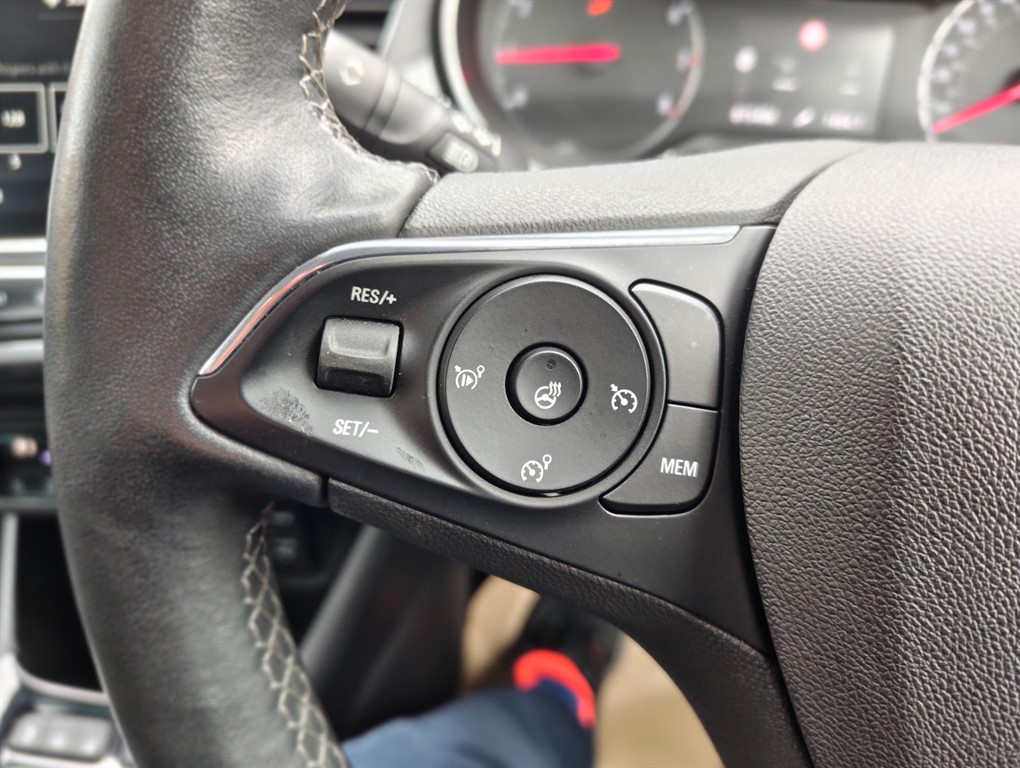 Used Vauxhall Crossland 2022 for sale - 76355352: Photo 17