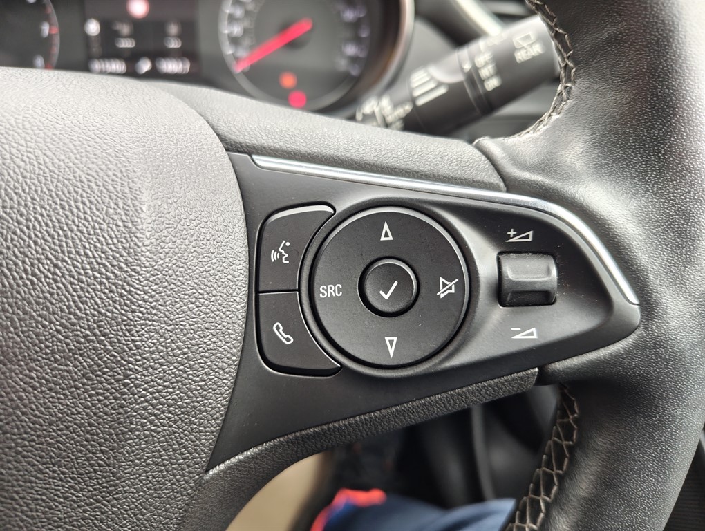 Used Vauxhall Crossland 2022 for sale - 76355352: Photo 18