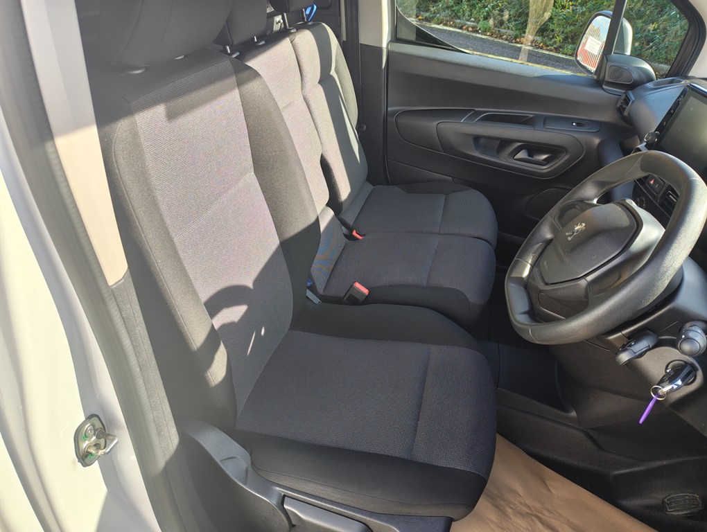 Used Peugeot Partner 2021 for sale - 76355337: Photo 9