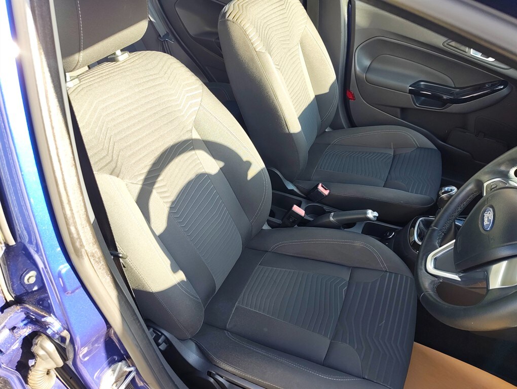 Used Ford Fiesta 2015 for sale - 77261957: Photo 11