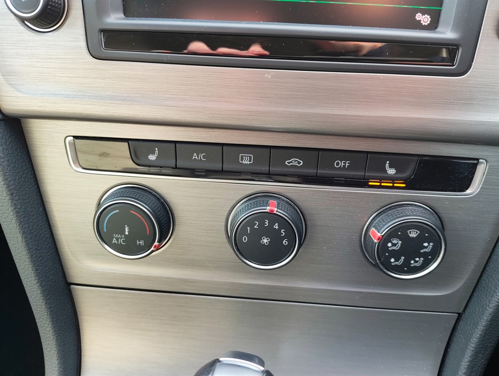 Used Volkswagen Golf 2016 for sale - 77576749: Photo 19