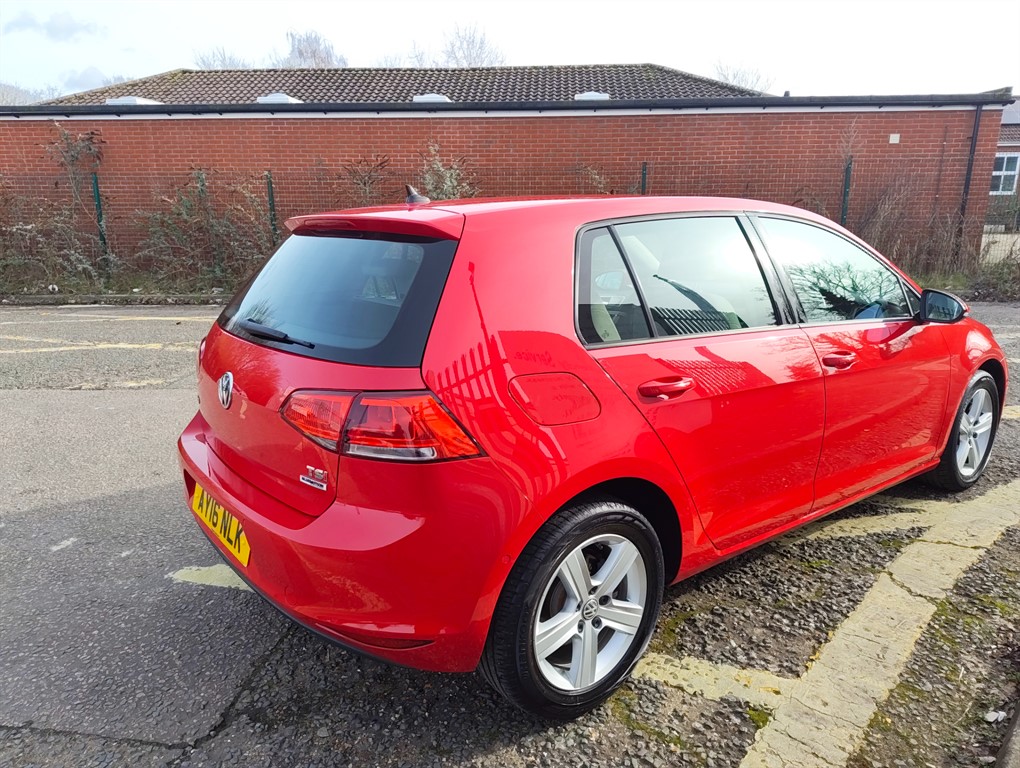 Used Volkswagen Golf 2016 for sale - 77576749: Photo 5