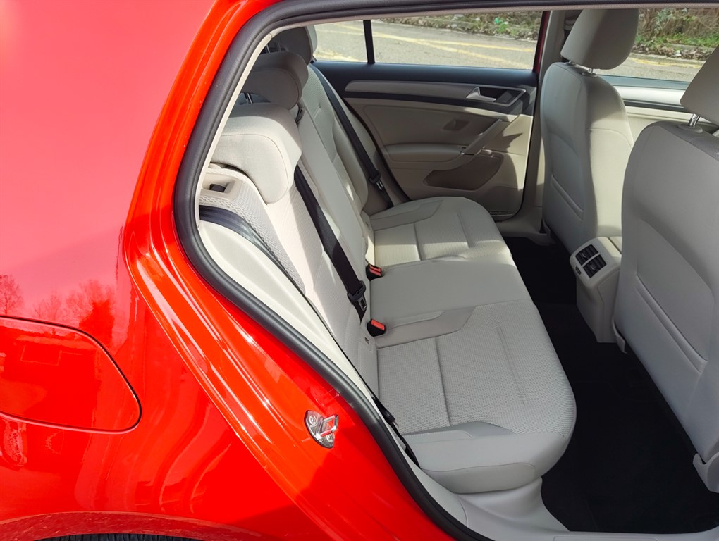 Used Volkswagen Golf 2016 for sale - 77576749: Photo 8