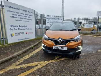 Used Renault Captur 2018 for sale - 74952797: Photo