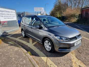 Used Volkswagen Touran 2019 for sale - 74952809: Photo
