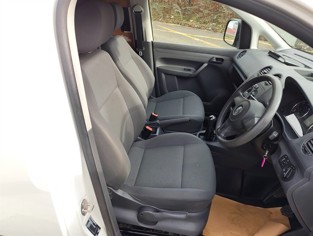 Used Volkswagen Caddy 2015 for sale - 77492936: Photo 9