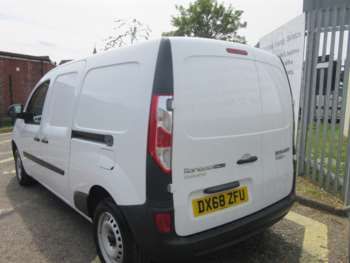 Used Renault Kangoo 2018 for sale - 74952772: Photo