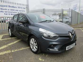 Used Renault Clio 2017 for sale - 74952699: Photo