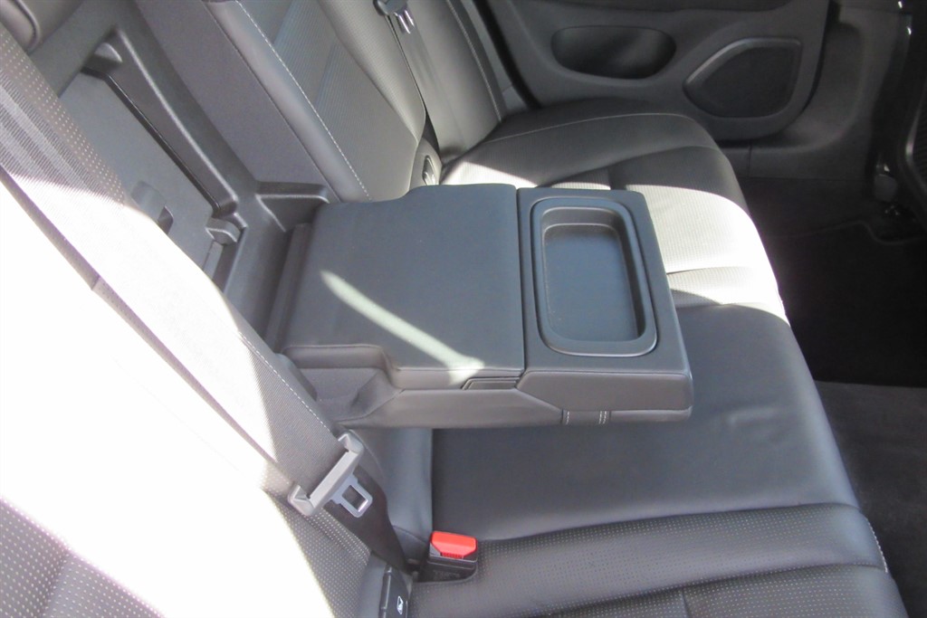 Used Volvo V60 2018 for sale - 77504668: Photo 16