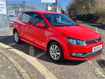 Used Volkswagen Polo 2015 for sale - 77686073: Photo