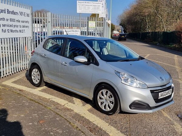 Used Peugeot 208 2017 for sale - 75572139: Photo 3