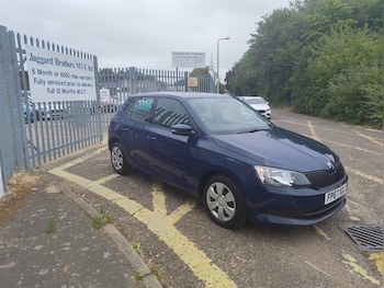 Used Skoda Fabia 2017 for sale - 79196052: Photo
