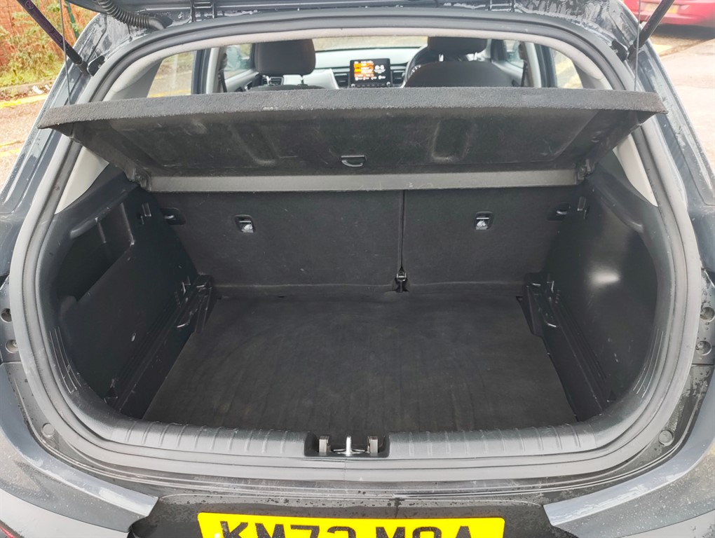 Used Kia Stonic 2022 for sale - 77106230: Photo 7