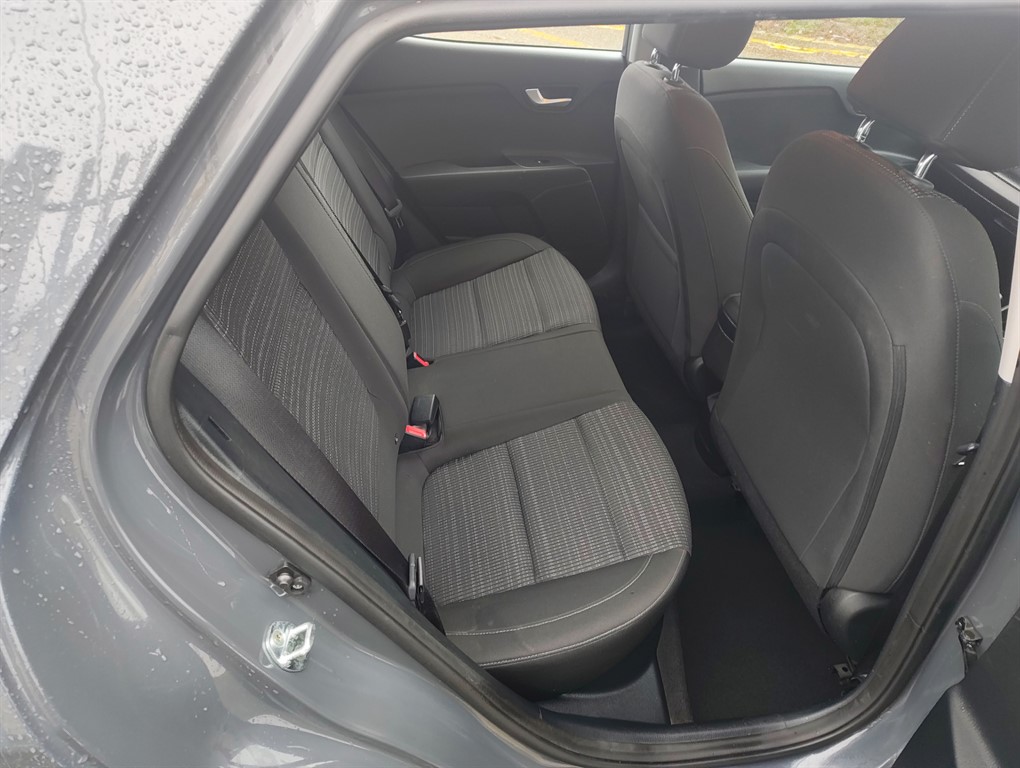 Used Kia Stonic 2022 for sale - 77106230: Photo 8