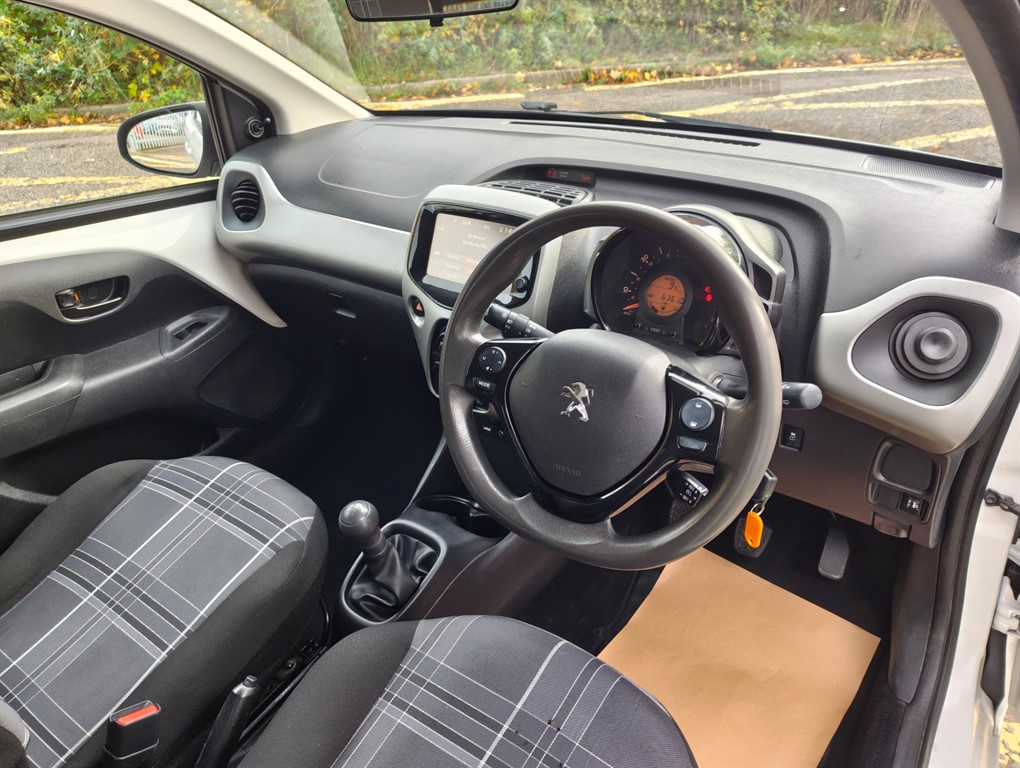 Used Peugeot 108 2018 for sale - 76415460: Photo 7