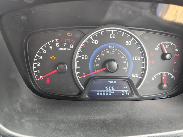 Used Hyundai i10 2017 for sale - 75571598: Photo 10