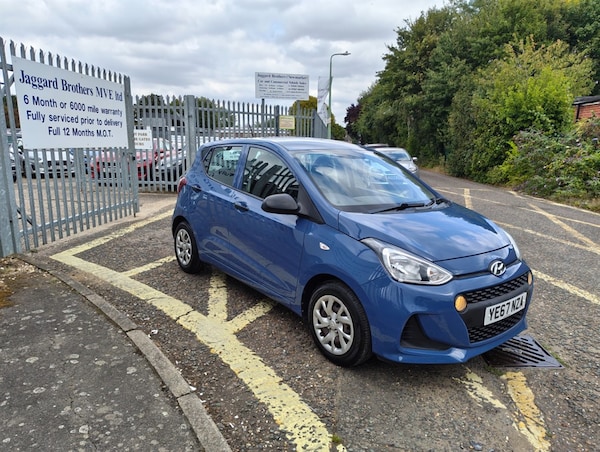 Used Hyundai i10 2017 for sale - 75571598: Photo 3