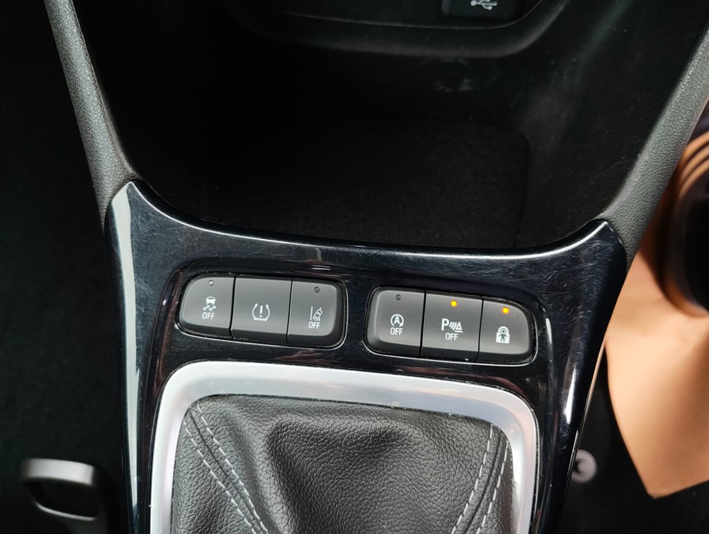 Used Vauxhall Crossland 2022 for sale - 75852719: Photo 17